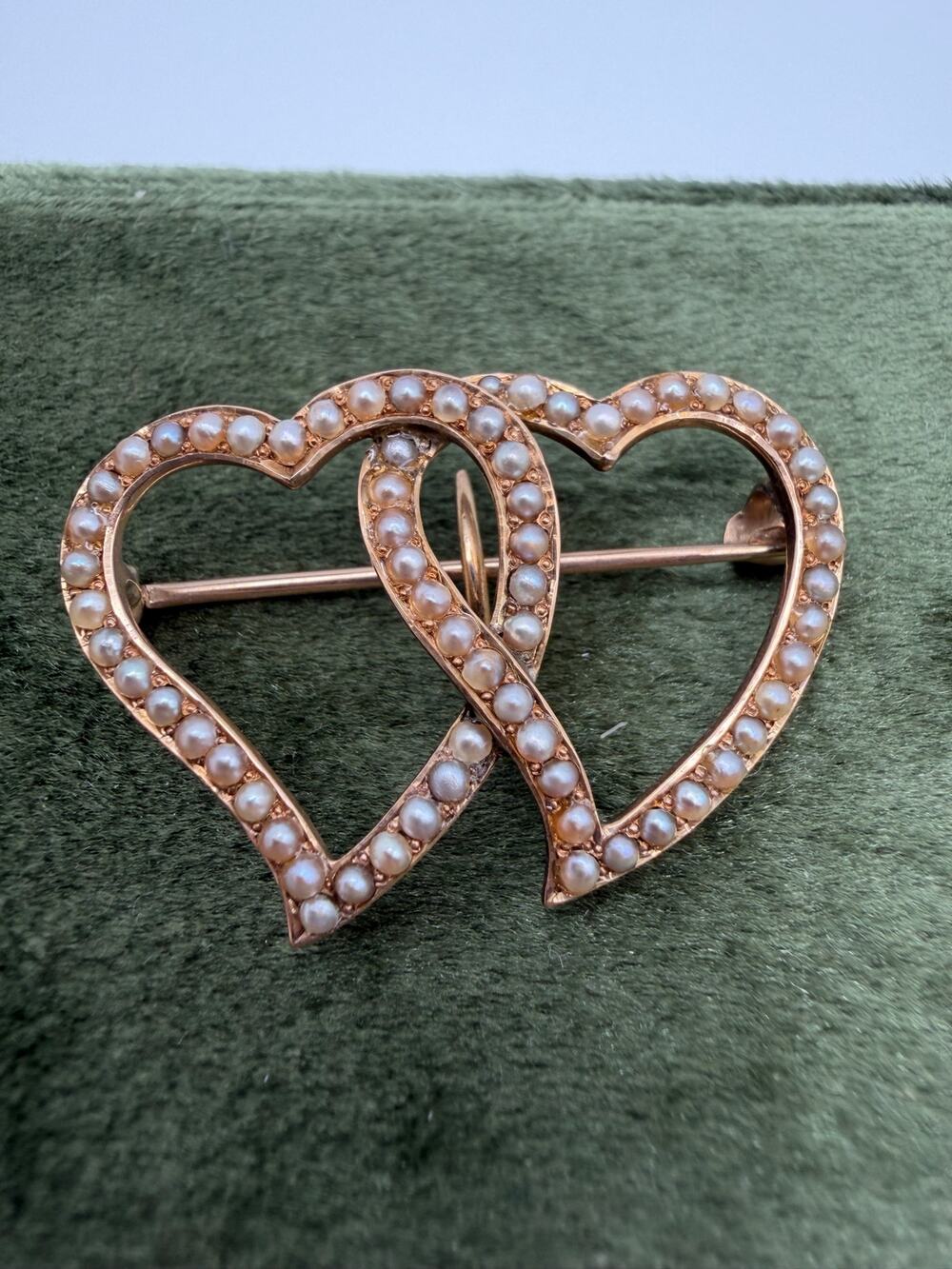 ANTIQUE VICTORIAN GOLD BROOCH DOUBLE HEART SEED PEARL 14k